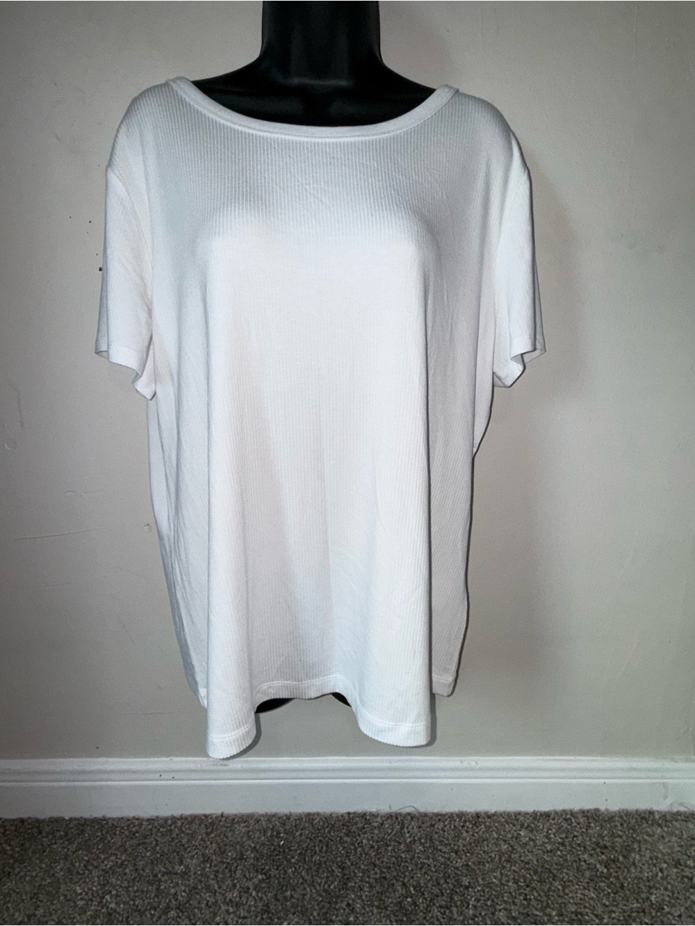 Everyday Relaxed White Short-Sleeve Tee